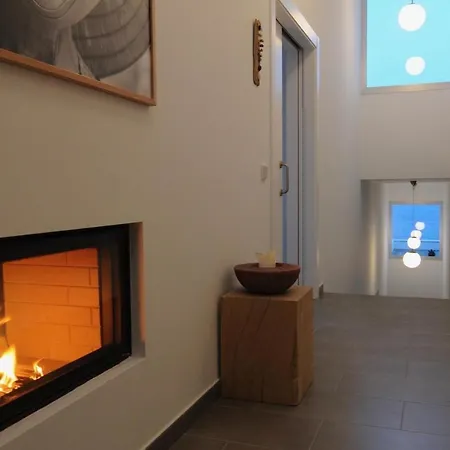 فيلة Casa Geniol Luxury *